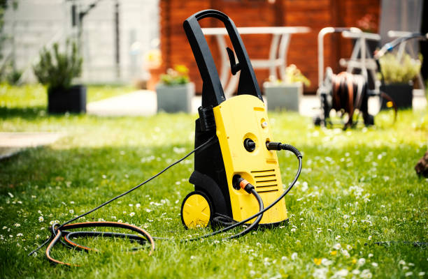 Best Parking Lot and Garage Cleaning  in Madera Ranchos, CA